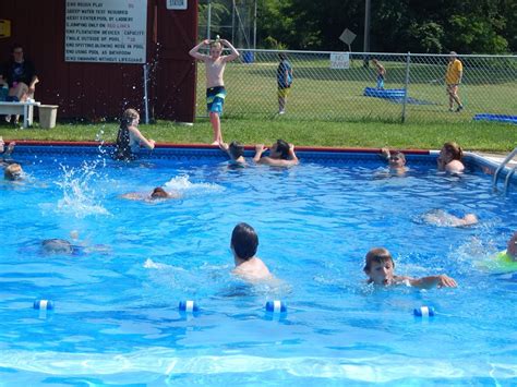 Swimming – Ontario Bible Camp