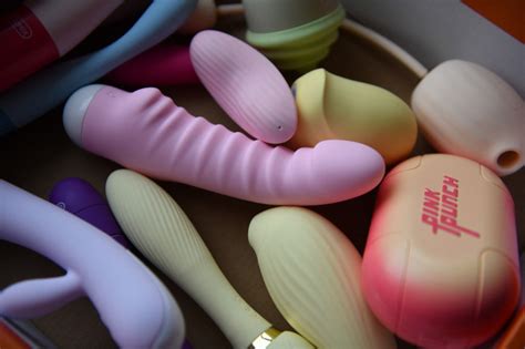 Alsace des démineurs font exploser une valise remplie de Sex toys