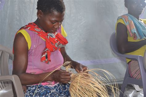 Unfpa Moçambique Victims Of Cyclone Idai Develop Skills In Women