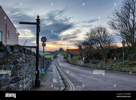 Road To The Castle Stock Photo Alamy