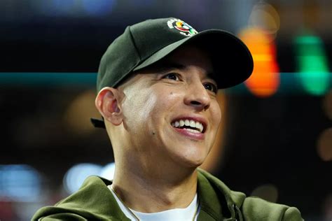 Daddy Yankee Vuelve A La M Sica Con Donante De Sangre Latino