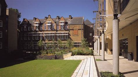 Photos | Hackney Community College, United Kingdom | EasyUni