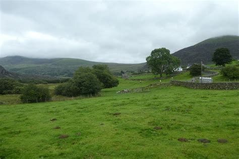 Fields Near Pen Isa R Cwm DS Pugh Cc By Sa 2 0 Geograph Britain