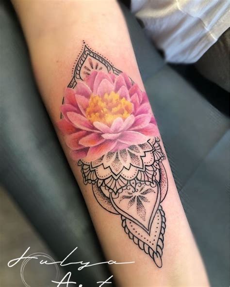 Gorgeous And Meaningful Lotus Tattoos You’ll Instantly Love Kickass Things Pink Lotus Tattoo