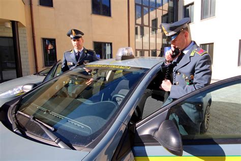 Borse E Accessori Falsi Sequestrati Mila Oggetti Per Un Valore