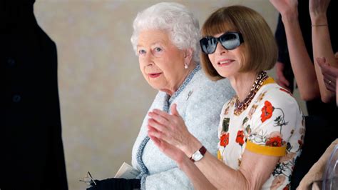 The Real Reason Anna Wintour Always Wears Sunglasses