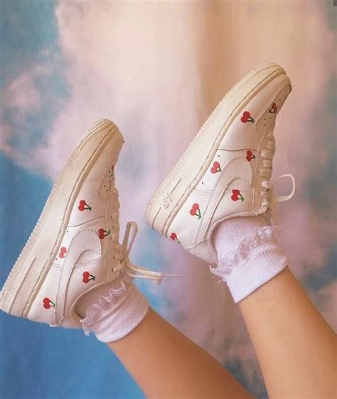 Pin By Lauren Haas On Aesthetics Moods Cute Shoes Aesthetic Shoes