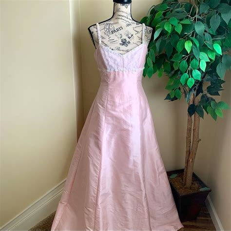 Elena Do Vale Strappy Lace Detail Silk Gown Pink Sz S In Gowns