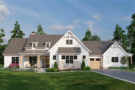 Multi Generational 5 Bedroom Single Story Modern Farmhouse With In Law Suite Floor Plan