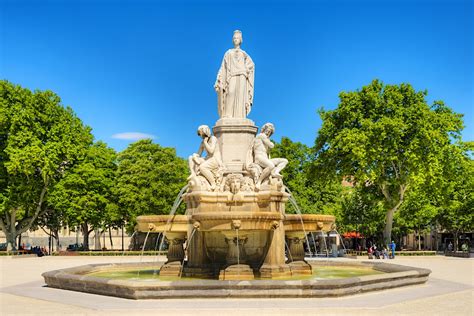 Nîmes travel - Lonely Planet