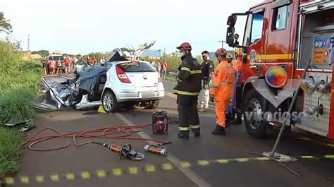 Uberl Ndia Mg Jovem Morre Em Grave Colis O De Carro Carreta Na Br