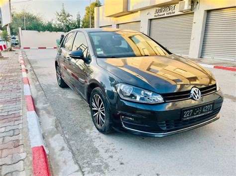 Volkswagen Golf 7 2017 Essence 6 CV à Ariana autoprix tn