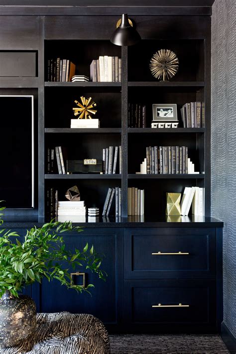 10 Black Built In Bookshelves