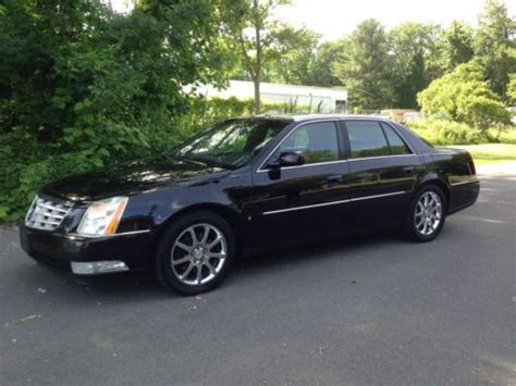 Sell Used 2007 Cadillac Dts Deville Black Beauty Performance Sedan