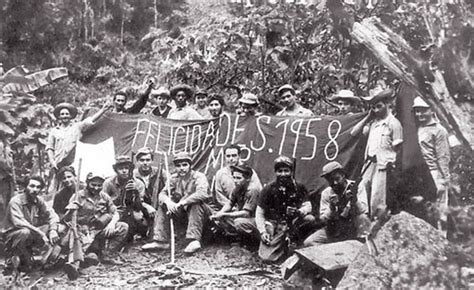 Perú Presentan Reedición Libro La Guerra De Guerrillas De Ernesto Che