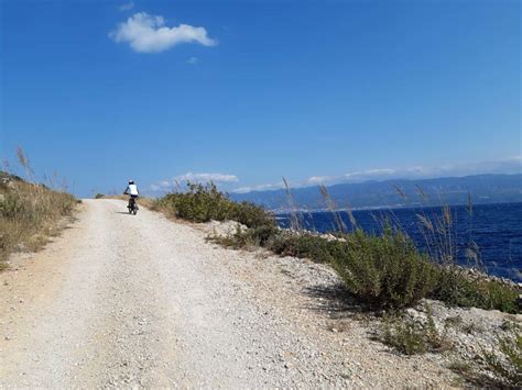 Radfahren Rennrad Mountainbike Biken MTB Auf Der Insel Krk In