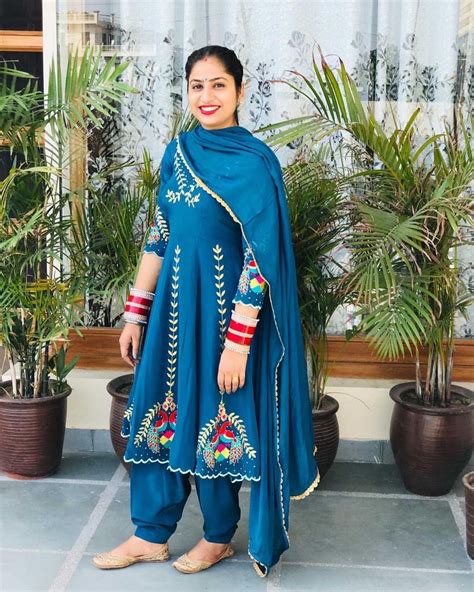 Punjabi Suits ꪜ‍ ️ On Instagram “follow My Page Onlysuit ️ Patialashahisuits Fo