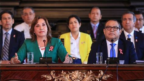 Presentan Denuncia Constitucional Contra Dina Boluarte Y Alberto Ot Rola