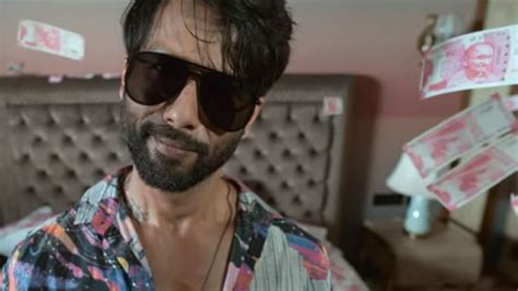 Farzi Trailer Out Shahid Kapoor Raj And Dk Vijay Sethupathi Amazon