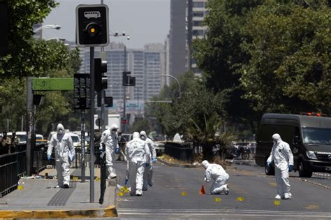 Una explosión en una parada de bus en Chile deja cinco heridos En