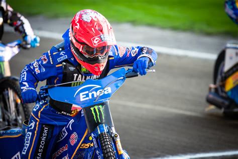 Zwyci Stwo W Iii Rundzie Enea Gorz W Fim Speedway Grand Prix Of