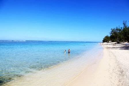 La Plage De Lermitage Eme Plus Belle Plage Dafrique