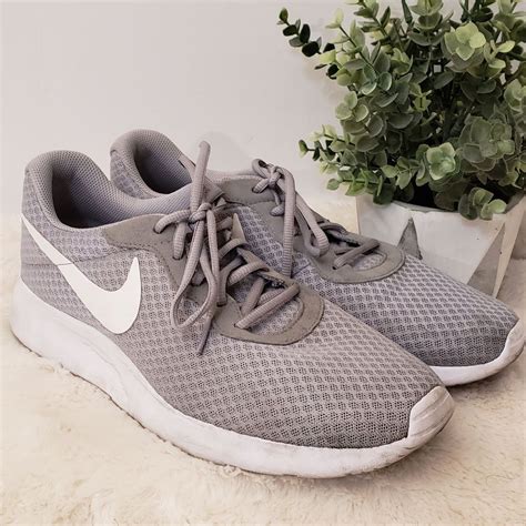 Buy Nike Everyday Sneakers Cheap Online