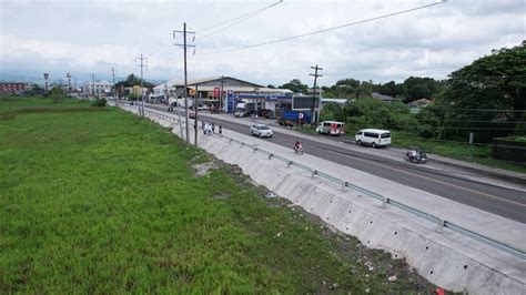 DPWH Completes Off Carriageway Improvement In Dinalupihan Punto