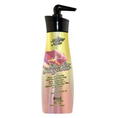 Vendita online SO NAUGHTY NUDE GLOW ON GORGEOUS ml Skinè Diffusione Bellezza