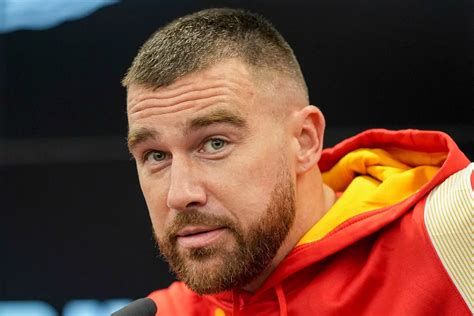 Travis Kelce Reveals What Really Goes On In An Nfl Locker Room When