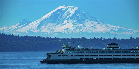 Mt Rainier And Seattle Ferry Photograph By Tommy Farnsworth Pixels
