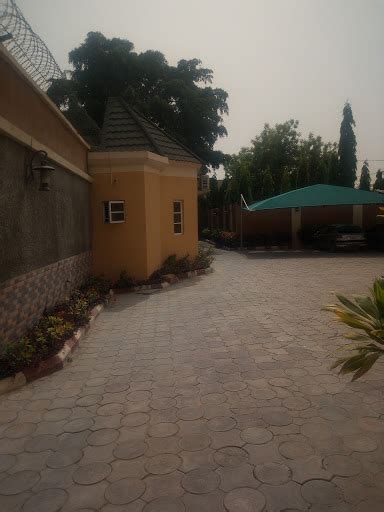 La Sultana Hotel 73 Sultan Rd Giginyu Kano Nigeria Dry Cleaner