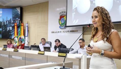 Palestrante Destaca A Importância Da Participação Feminina Na Política