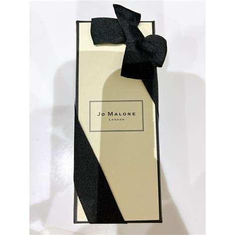 Jo Malone ジョーマローン 空箱 箱のみ リボン付きの通販 By めろ｜ジョーマローンならラクマ