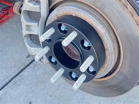 Wheel Spacers Pros And Cons Safe Tiregrades