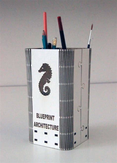 suport personalizat creioane productie publicitara