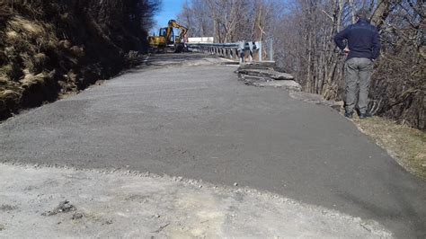 Ventasso Frana Di Vaglie Domani Riapre La Sp Redacon