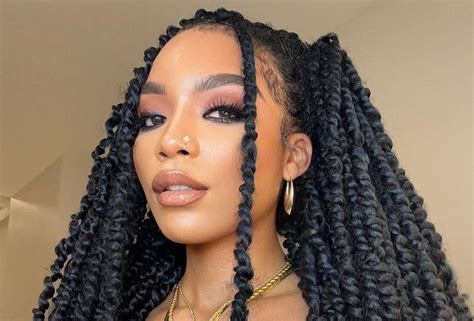 Divine Goddess Passion Twists Hairstyles In Zohna