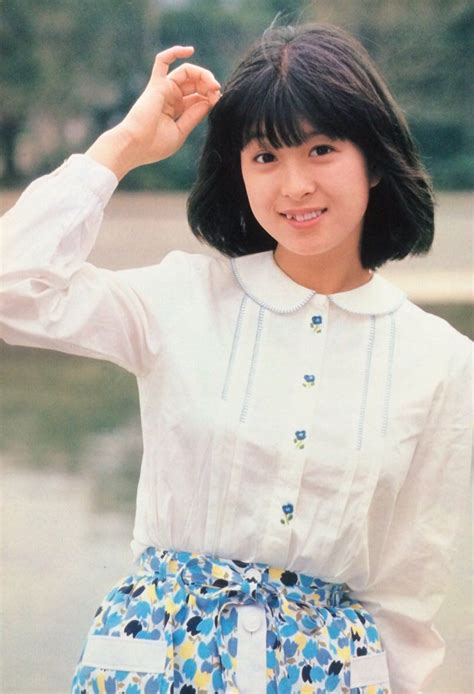 Pin By 西村賢一 On なおちゃん 80s Photos Retro Hairstyles Photo Sessions