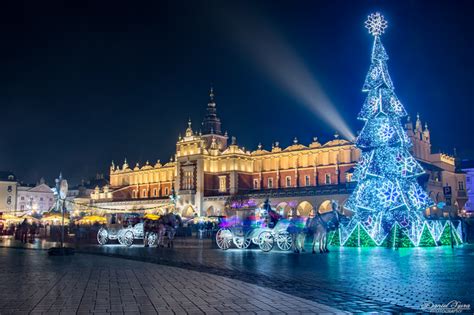 Świąteczny Rynek nocą ZDJĘCIE DNIA Kraków Super Express