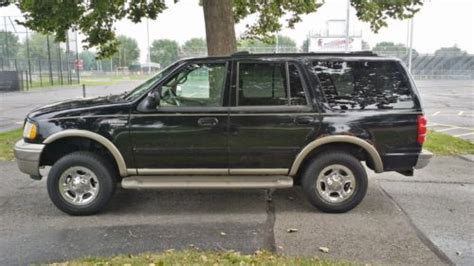 Sell used 2001 Ford Expedition Eddie Bauer in Plainfield, Indiana ...