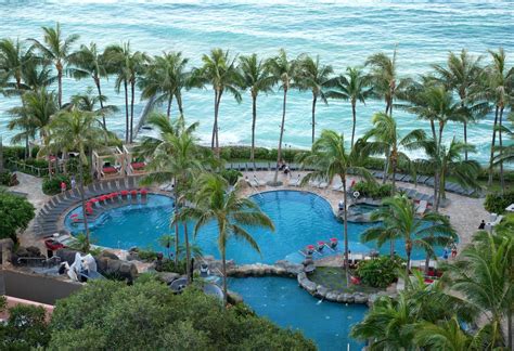 7 Best Hotels in Oahu for Families: Where to Stay with Kids