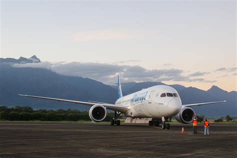 Llega Segundo Vuelo De Air Europa A La Ceiba Diario Roat N