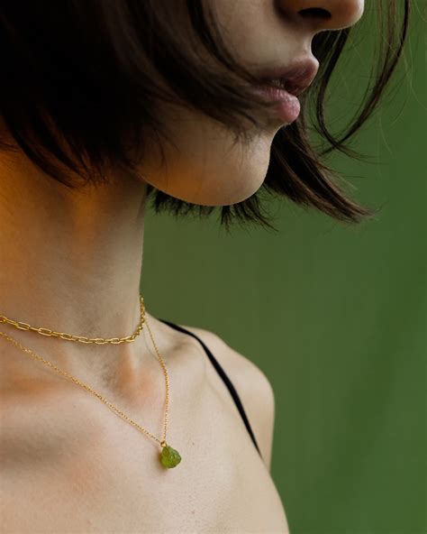 OLIVINE GOLD NECKLACE METAFORMI