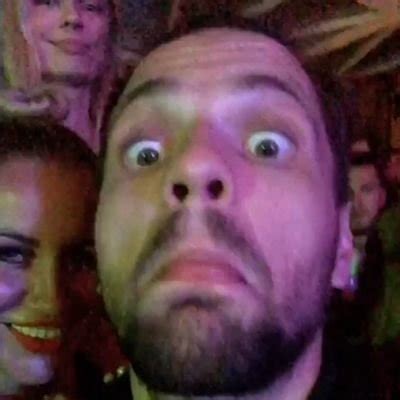 люблю олеги лсп on Twitter: "знаете, в автобусах бываю такие ситуации ...
