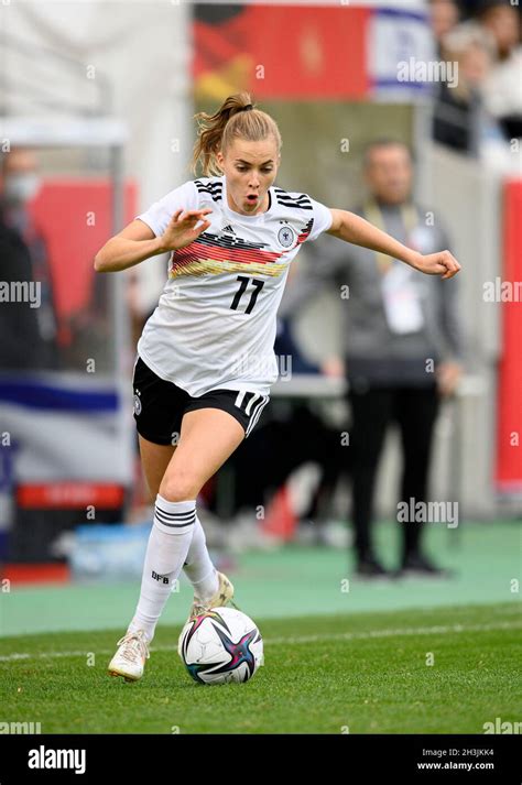 Laura freigang germany women hi-res stock photography and images - Alamy