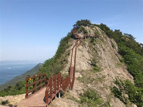 Saryangdo Island Tongyeong South Korea Hiking Mountain Coast Rocks