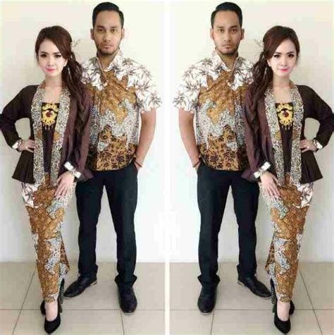 30 Model Baju Kebaya Batik Couple Modern Terbaru 2023