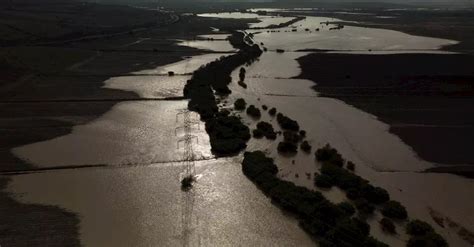 Inondations dévastatrices en Espagne au moins 158 morts mais le