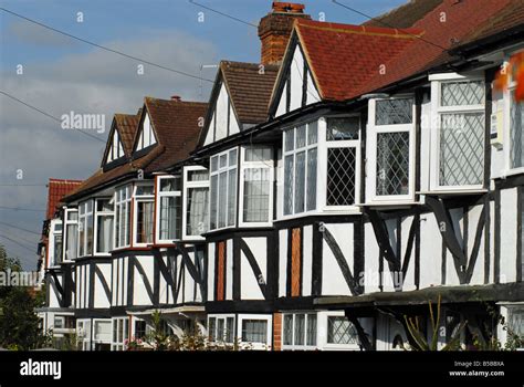 Tudor House London Residential Hi Res Stock Photography And Images Alamy
